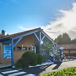 Campanile Nature - Niort Est La Creche