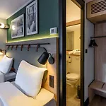 Hotel Campanile Nature - Niort Est La Creche