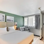 Campanile Nature - Niort Est Hotel La Creche