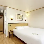 Campanile Nature - Niort Est Hotel