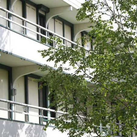 Hotel Campanile Nature - Niort Est 3*
