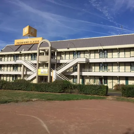 Campanile Nature - Niort Est Hotel 3*
