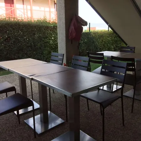 Hotel Campanile Nature - Niort Est