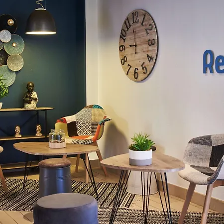 Campanile Nature - Niort Est La Creche