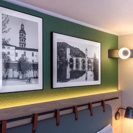 Campanile Nature - Niort Est La Creche