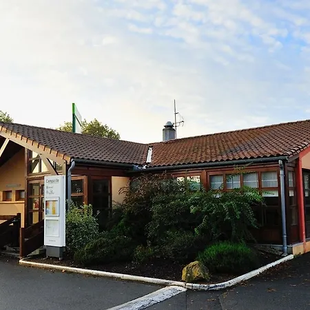 Hotel Campanile Nature - Niort Est 3*