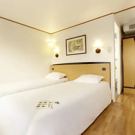 Kyriad Niort -